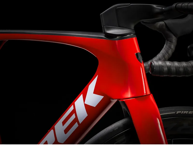 Trek Madone SLR 9 Road Race Bike in Viper Red-8